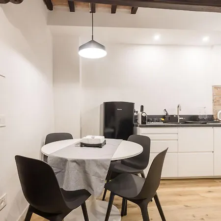 Sui Tetti Di Ovile Appartamento Siena